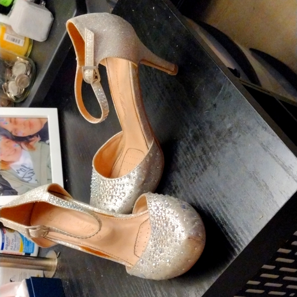 6 1/2 silver with rhinestones ankle strap